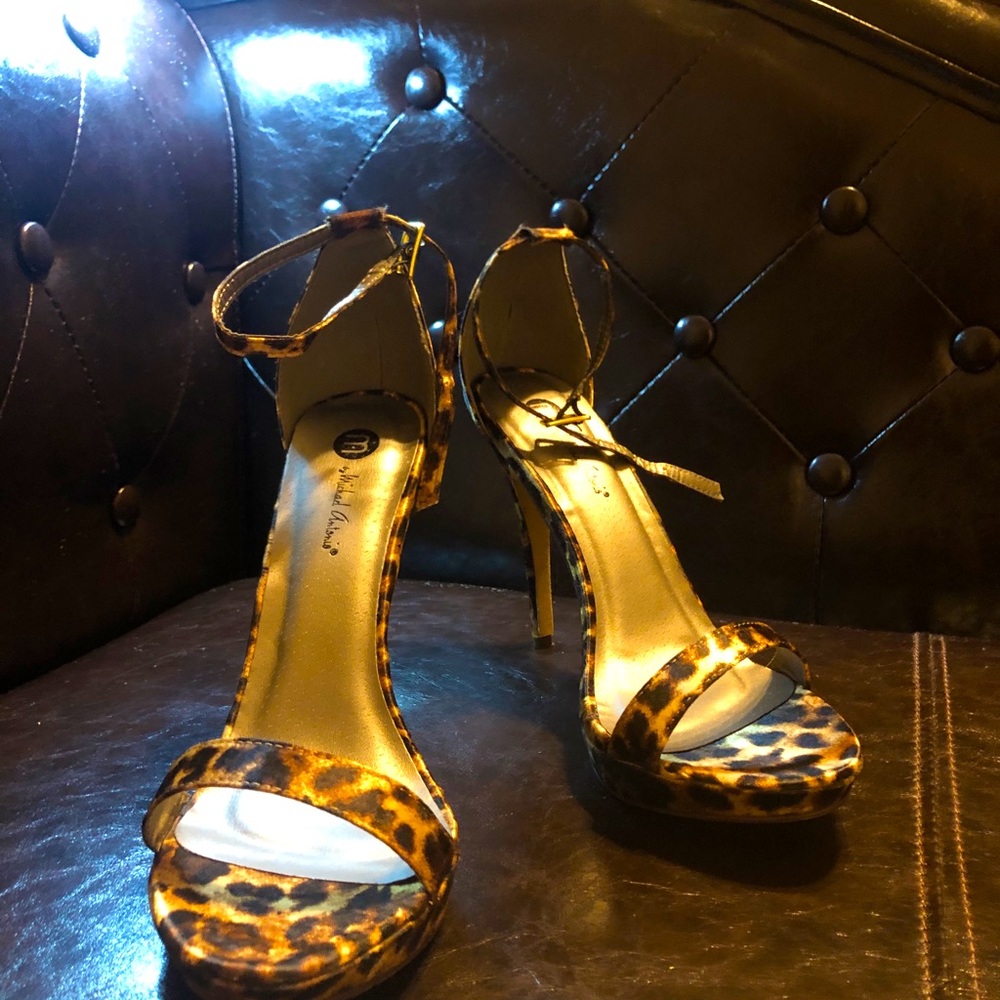 Michael Antonio Leopard Satin Heel